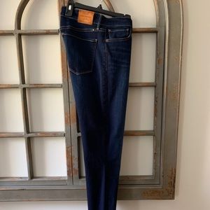 Lucky Brand Jeans Dark Wash Ava Style
